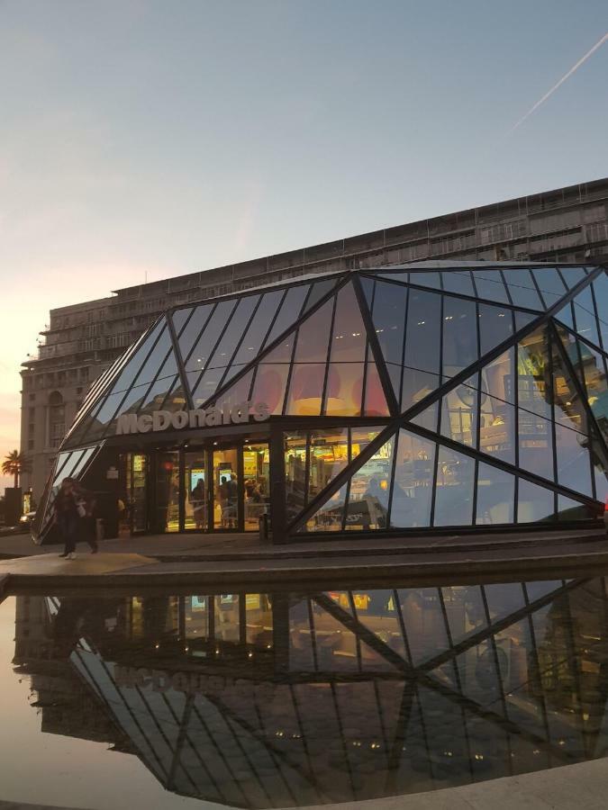 Удобные Апартаменты С Видом На Море Batumi Exterior foto